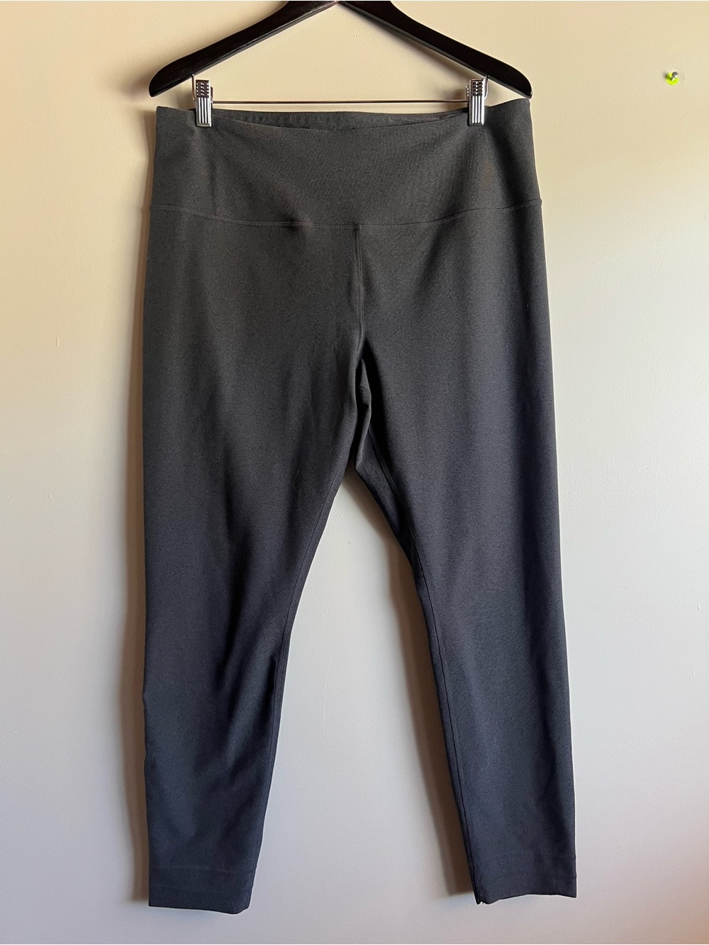 MPG Women’s Black Cropped Leggings Capri Athletic Workout Activewear Pants 2X